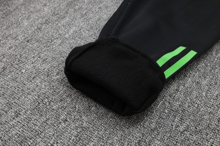 Bayern Munich 23-24 Half-Zip Hoodie Black - 图片 3