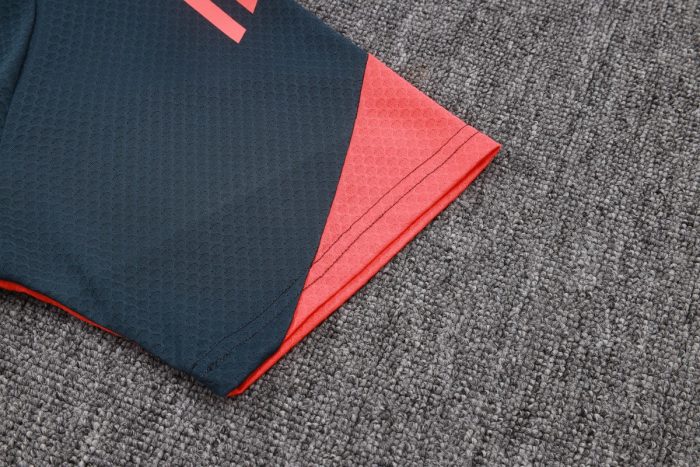 Bayern Munich Dark Gray Short Sleeve Training Suit - 图片 5