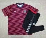 Bayern Munich 22-23 Short Sleeve Full Body Splatter Black Red Training Suit - 图片 9