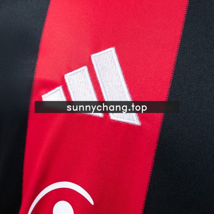 Frankfurt 25/26 Home Jersey - 图片 4