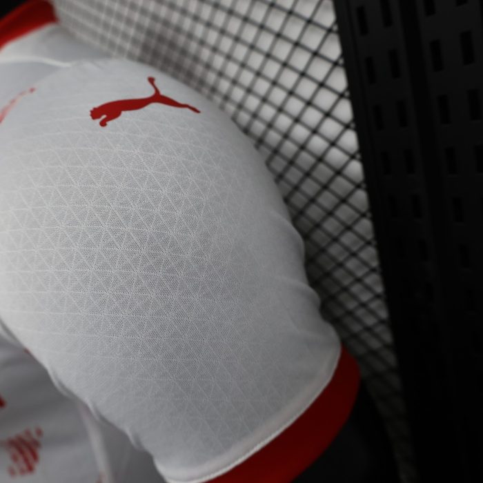 RB Leipzig 24/25 Home Player Version - 图片 7