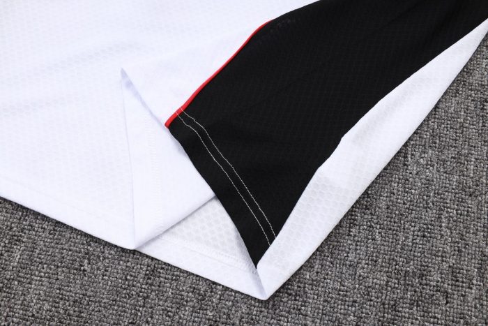 Bayern Munich White Short Sleeve Training Suit - 图片 4