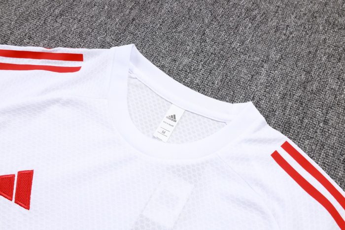 Bayern Munich White Short Sleeve Training Suit - 图片 6