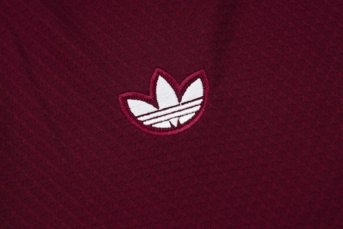 Bayern Munich Retro Short Sleeve Jersey - Deep Maroon - 图片 7