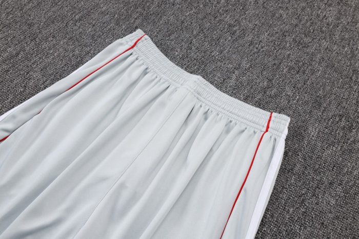 Bayern Munich 25/26 Short Sleeve Retro Edition Grey (Colorful Blue) - 图片 3