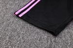 Bayern Munich 23-24 Black Short Sleeve Training Set with 3/4 Pants - 图片 3