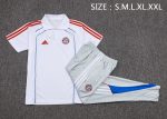 Bayern Munich Retro Polo Shirt - White with Blue Trim - 图片 2