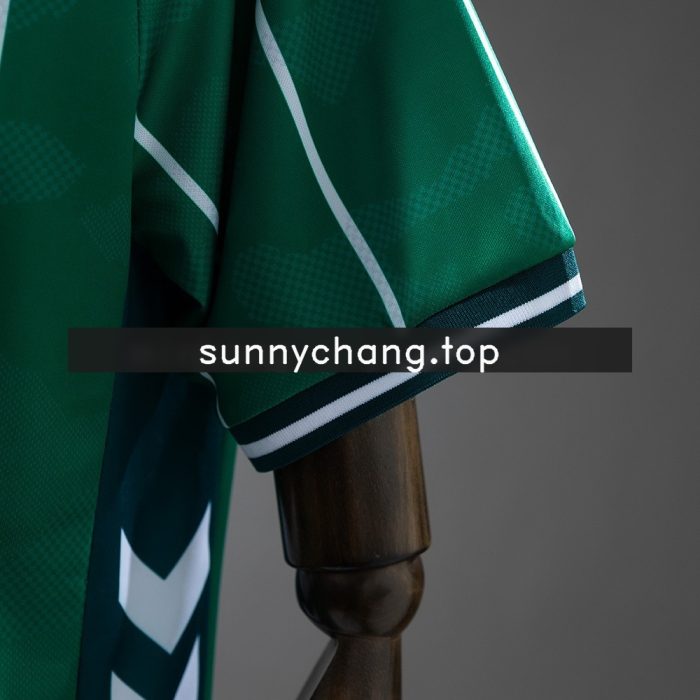 Werder Bremen 2025/2026 Home Christmas Edition Jersey - 图片 5