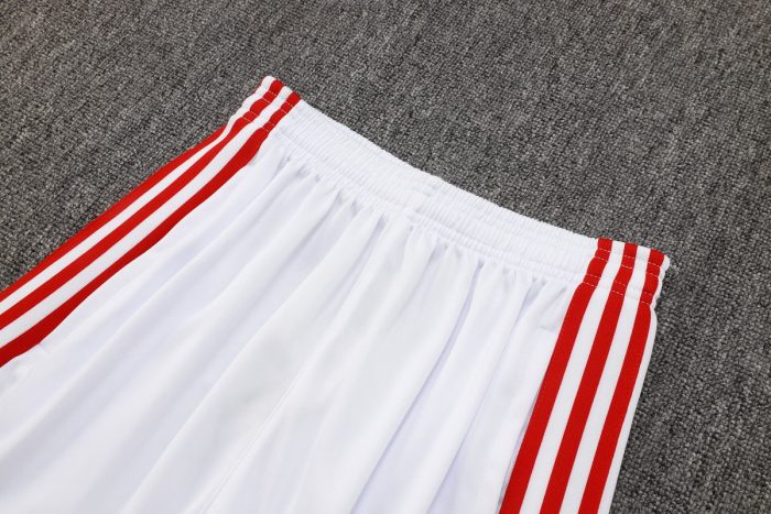 Bayern Munich 125th Anniversary White Vest - 图片 4
