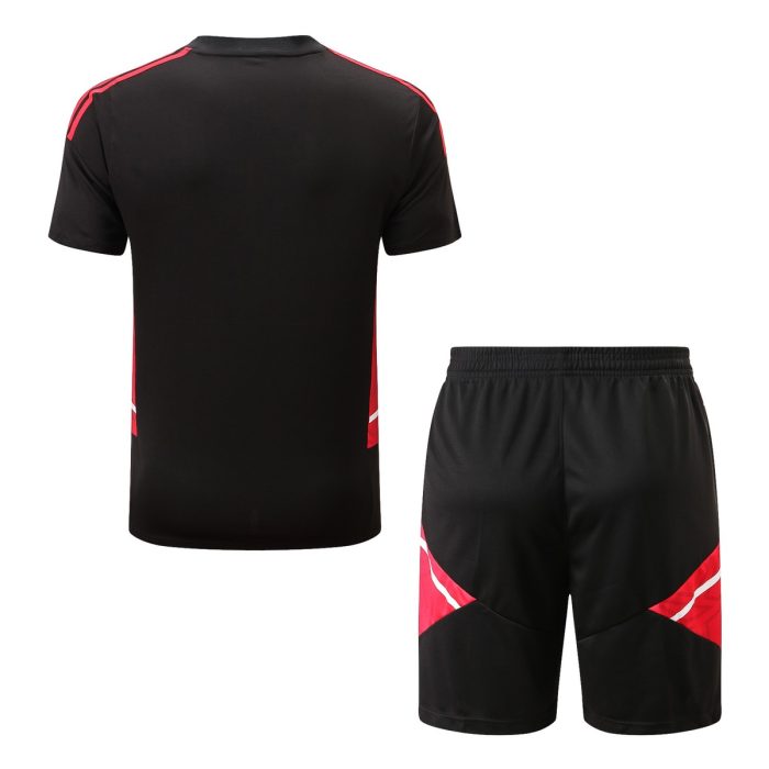 Bayern Munich 22-23 Black Short Sleeve Training Set with 5-Inch Shorts - 图片 8