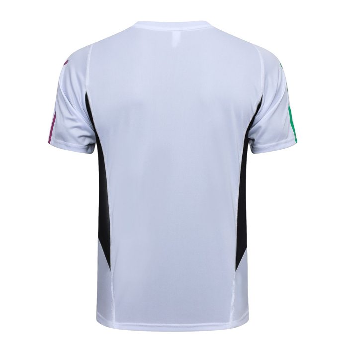 Bayern Munich 23-24 White Short Sleeve Training Set with 3/4 Pants - 图片 8