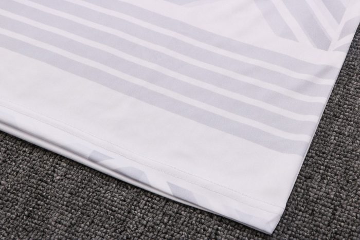 Olympique de Marseille 22/23 Short Sleeve Full Body Ink White (with Pants) - 图片 4