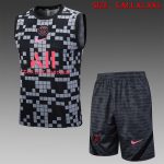 PSG 23/24 Black Grey Vest (Spray Ink)