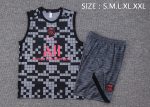 PSG 23/24 Black Grey Vest (Spray Ink) - 图片 2