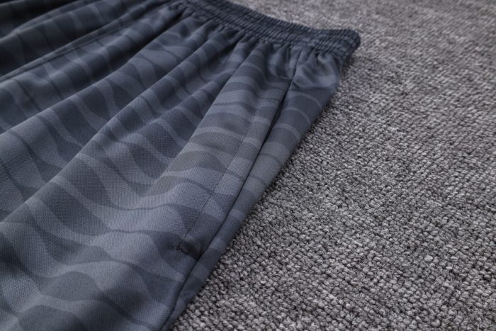 PSG 23/24 Black Grey Vest (Spray Ink) - 图片 4