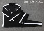 PSG 23-24 Black Half-Zip Jacket with White Shoulders - 图片 2