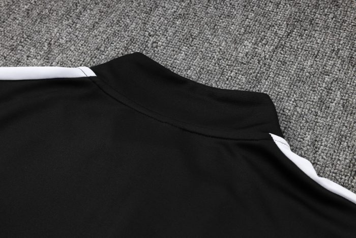PSG 23-24 Black Half-Zip Jacket with White Shoulders - 图片 3