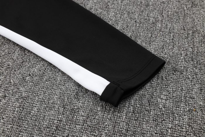 PSG 23-24 Black Half-Zip Jacket with White Shoulders - 图片 4