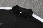 PSG 23-24 Black Half-Zip Jacket with White Shoulders - 图片 6