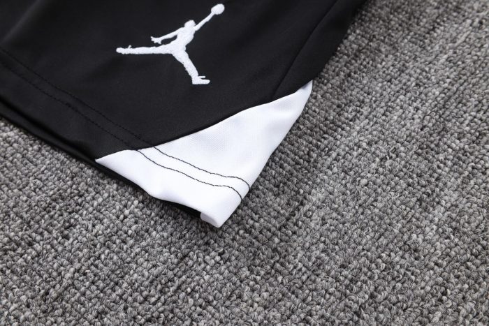 Jordan Paris Black Splatter Short Sleeve T-Shirt - 图片 3
