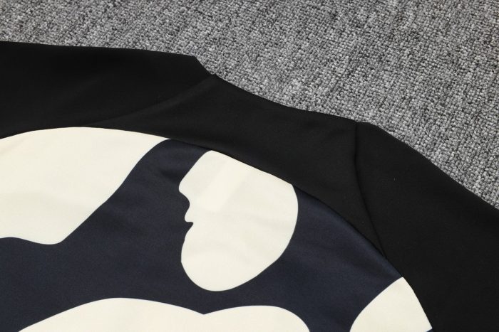 PSG 23-24 Half-Zip Jordan Black Yellow Splatter - 图片 3