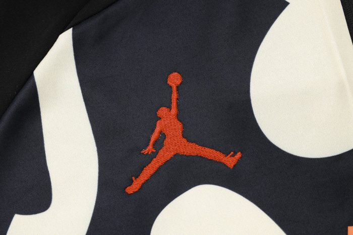 PSG 23-24 Half-Zip Jordan Black Yellow Splatter - 图片 5