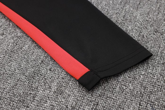 PSG 23-24 Half-Zip Jacket Black with Red Shoulder - 图片 4