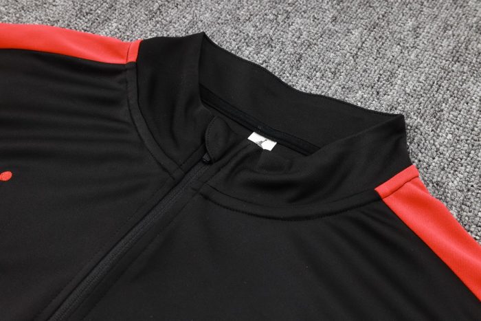 PSG 23-24 Half-Zip Jacket Black with Red Shoulder - 图片 6