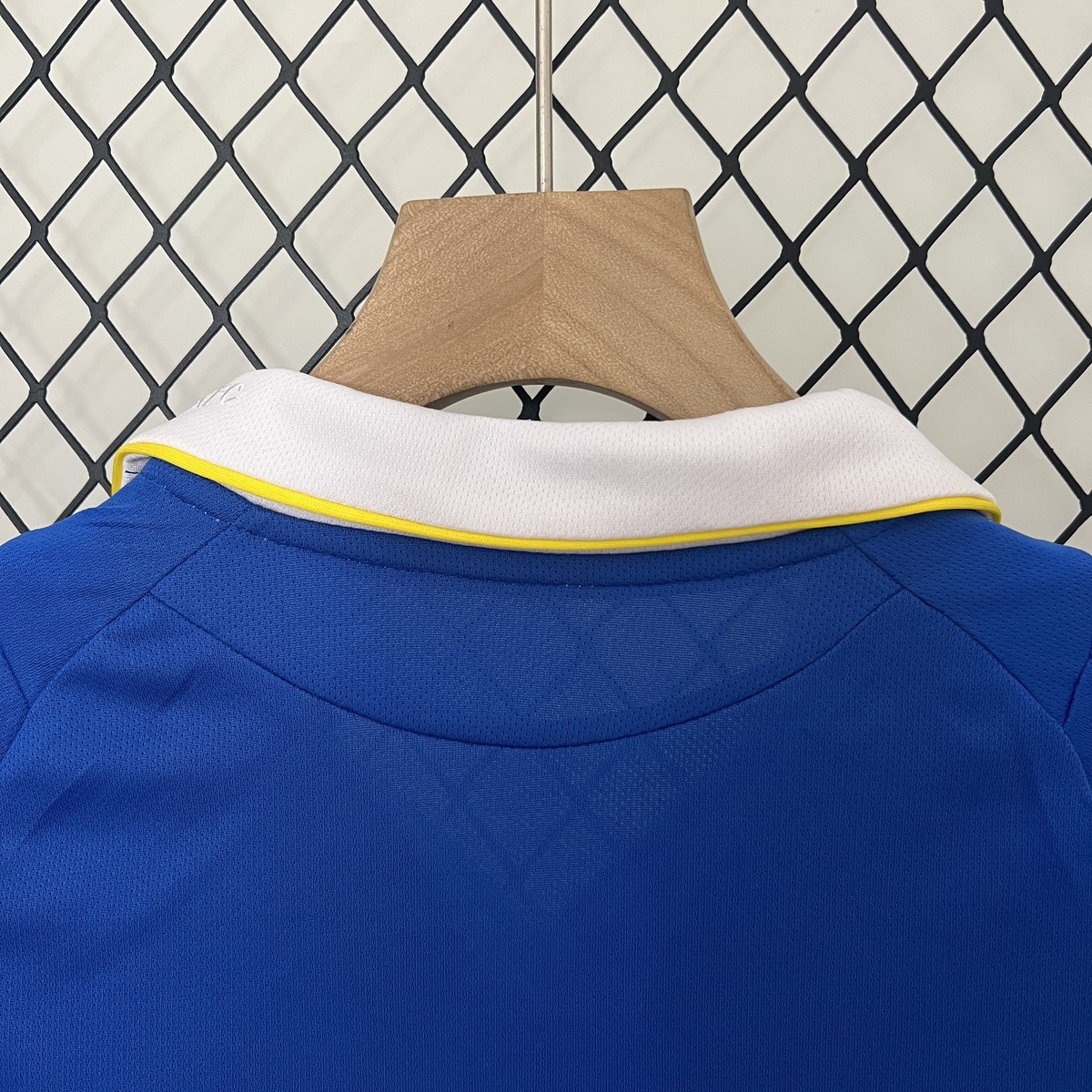 Retro Long sleeve Chelsea 06/07 Home