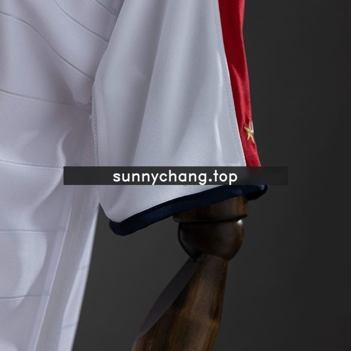 England 2004 Home Retro Shirt - 图片 2