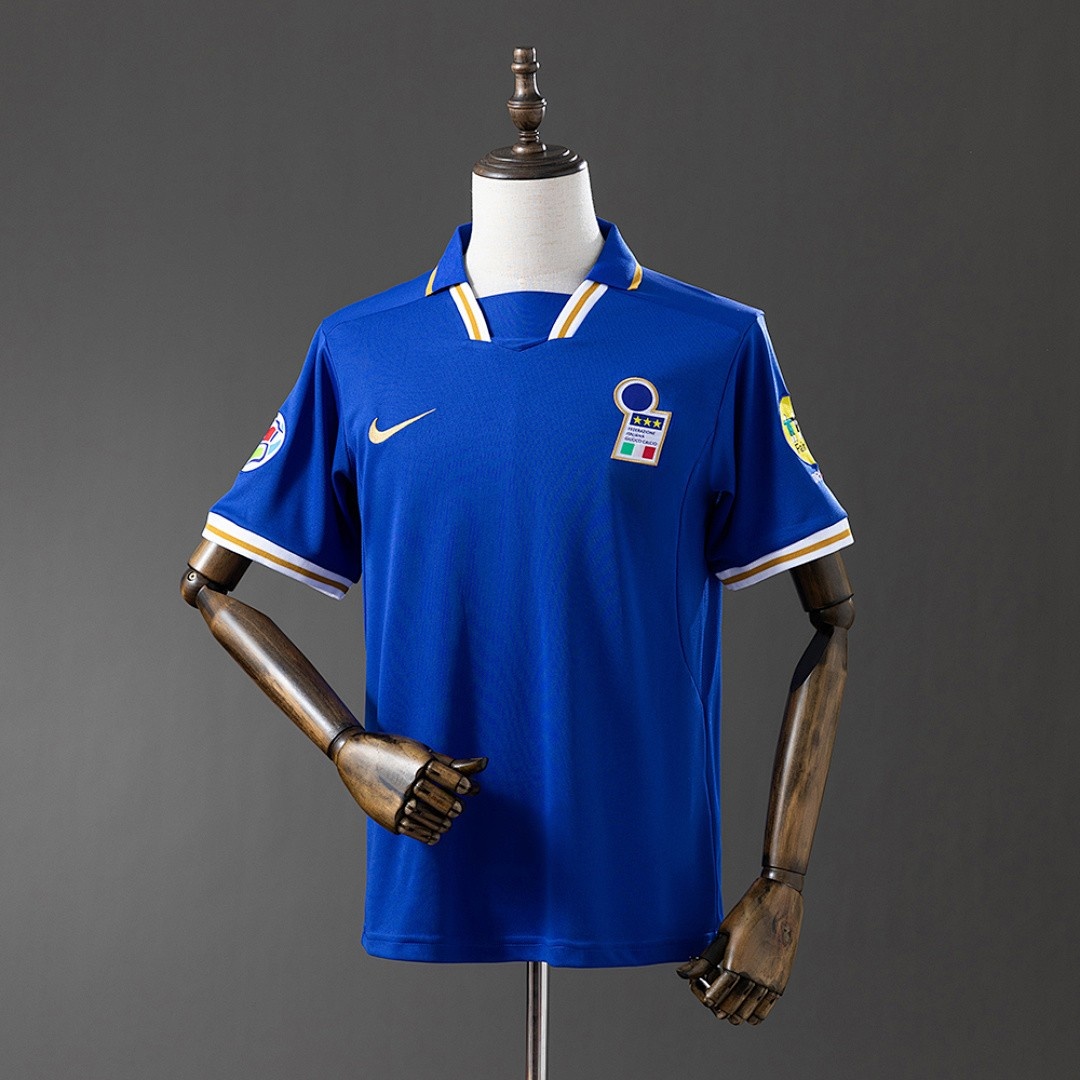 Italy 1996 Home Retro Jersey