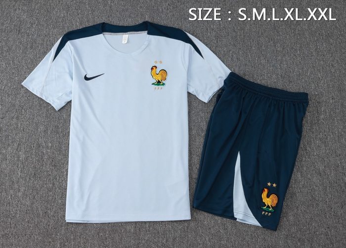 France 24/25 Light Blue Short Sleeve Training Suit - 图片 2