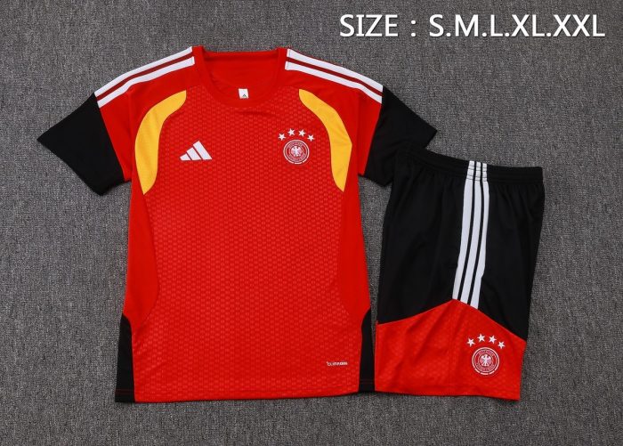 Germany 26/27 Red Short Sleeve Training Shirt - 图片 2