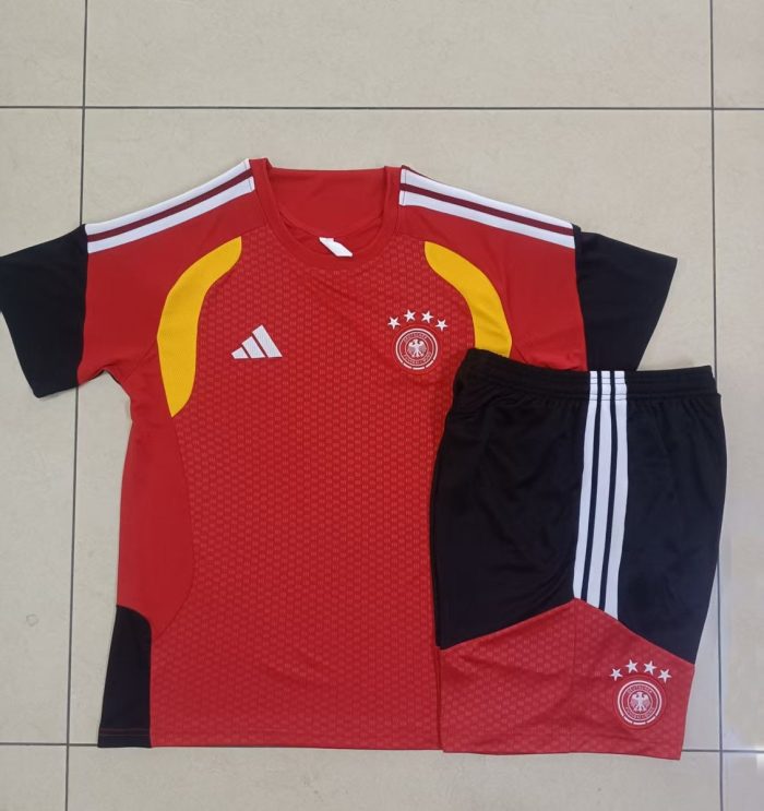 Germany 26/27 Red Short Sleeve Training Shirt - 图片 9