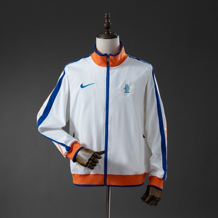 Netherlands 2010-2011 Windbreaker - White - 图片 2