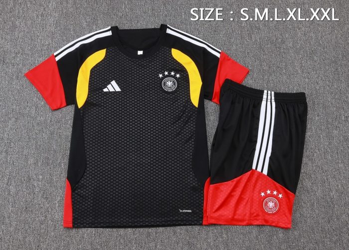 Germany 26/27 Black Short Sleeve Training Shirt - 图片 2