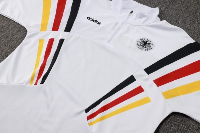 Germany 24-25 Half-Zip Jacket White with Red Yellow Black Sleeves - 图片 6