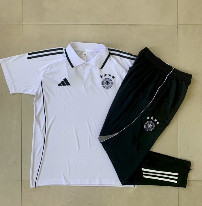 Germany 2025/26 White Polo (Four-Star Badge) - 图片 9