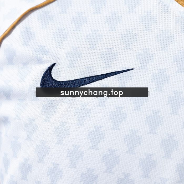 Portugal 2004 Away Retro Jersey - 图片 3