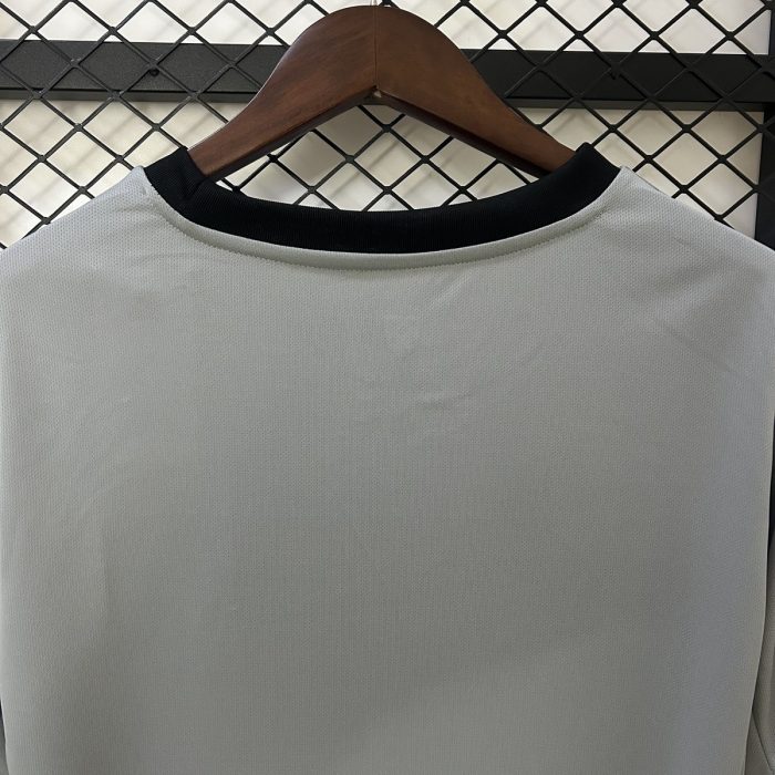 2025 Portugal Goalkeeper Jersey Grey - 图片 3
