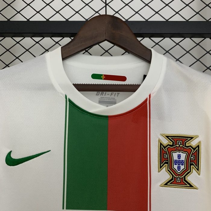 Portugal 2010 Away Retro Jersey - 图片 9
