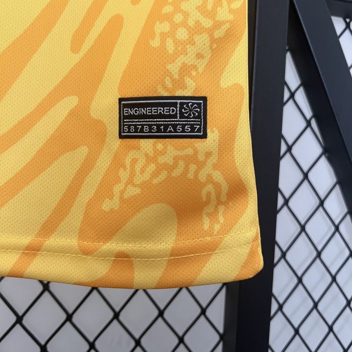2024 Portugal Goalkeeper Jersey Yellow - 图片 5