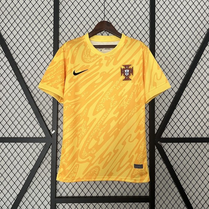 2024 Portugal Goalkeeper Jersey Yellow - 图片 9