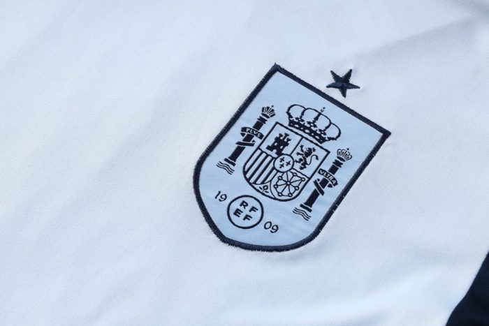 Spain 22-23 Light Blue Short Sleeve Training Suit - 图片 5