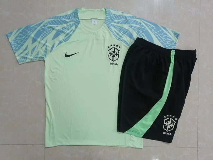 Brazil 22/23 Short Sleeve Training Set in Grass Green (with 5-inch Shorts) - 图片 9