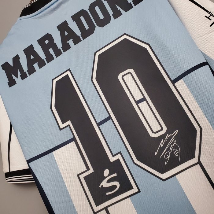 2001 Argentina Maradona #10 Commemorative Edition Retro Jersey - 图片 2