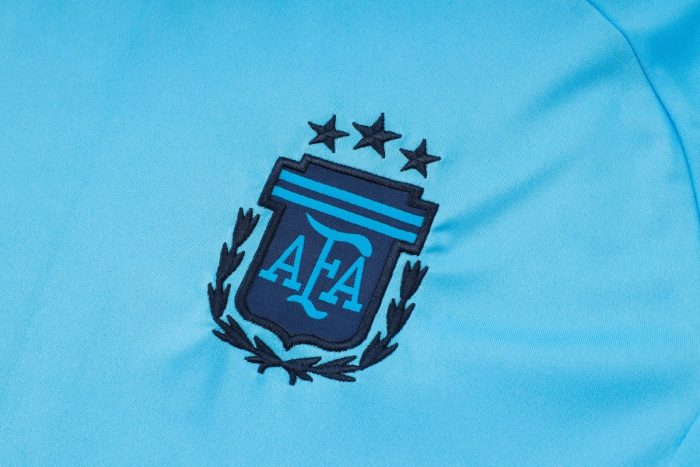 Argentina 24/25 Light Blue Short Sleeve Training Set with 3/4 Pants - 图片 6