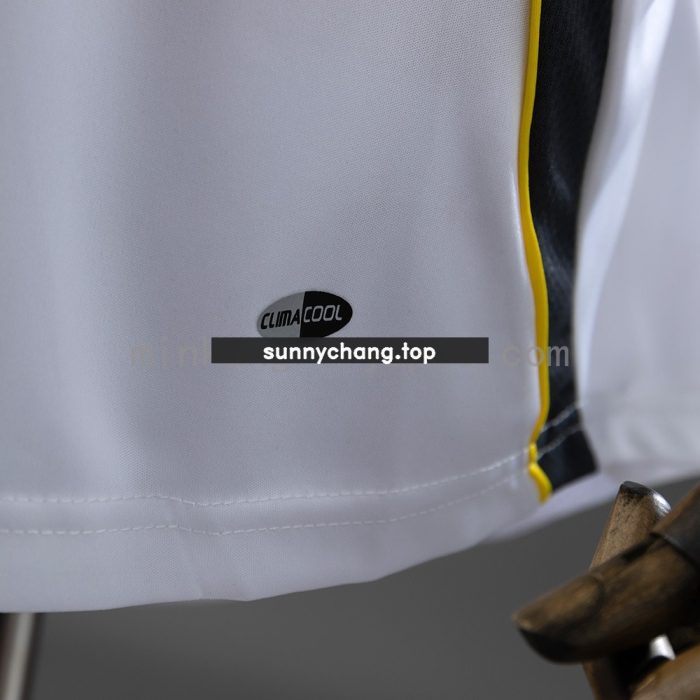 Japan 2006 Away Retro Jersey - 图片 2