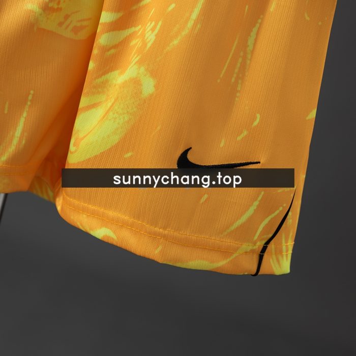 England 2026 GK Kids Kit Jersey Yellow - 图片 3