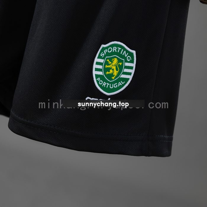 Sporting CP 01/02 Home Retro Long-Sleeve Kids Kit Jersey - 图片 3